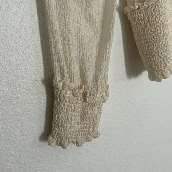 Louis Feraud Vintage Cream Ivory Silk Blouse Womens Button VNeck Ruched  Sz 12 - Picture 5 of 11